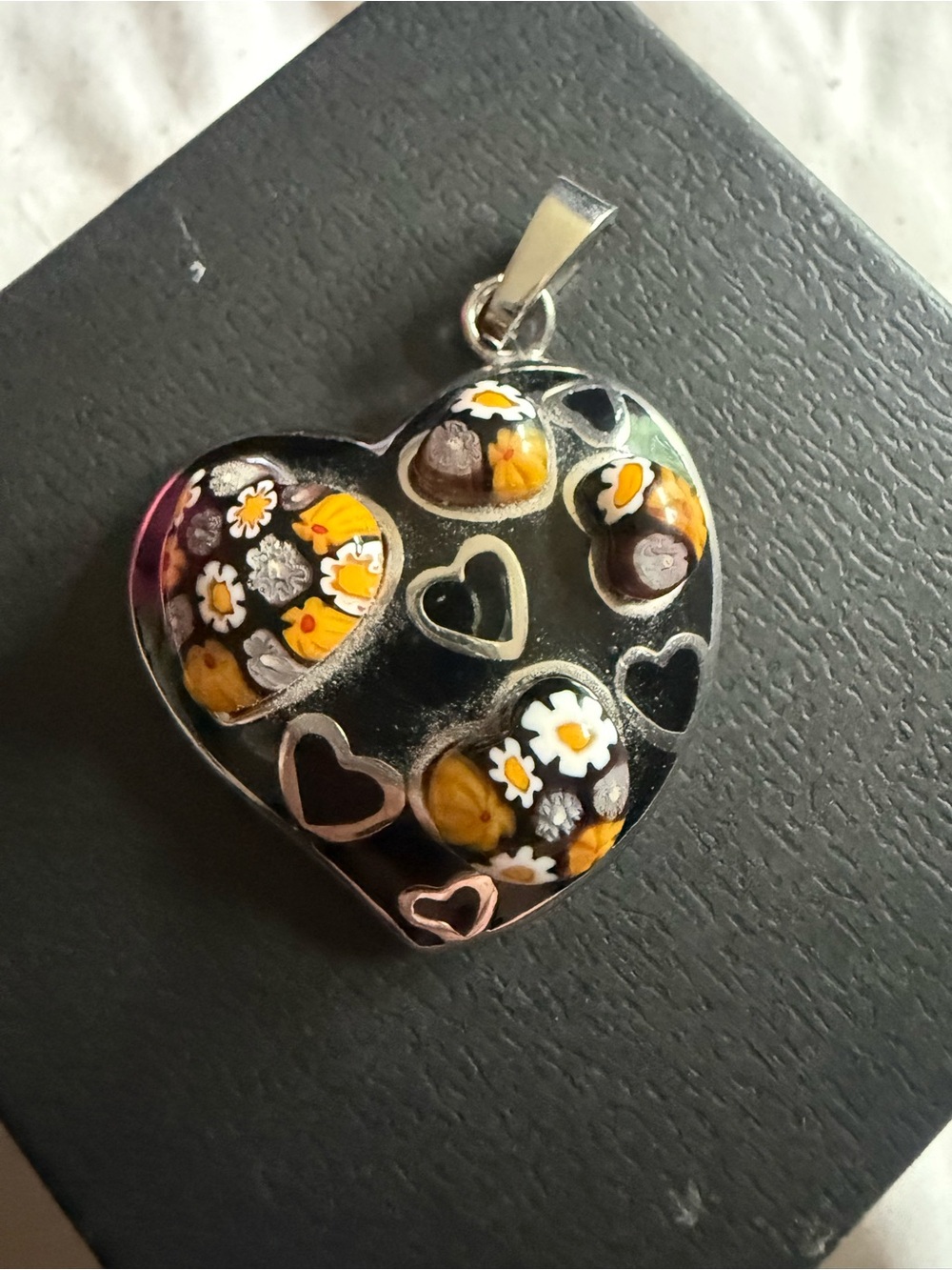 Heart Floral Murano-Inspired Pendant Necklace in Black and Yellow